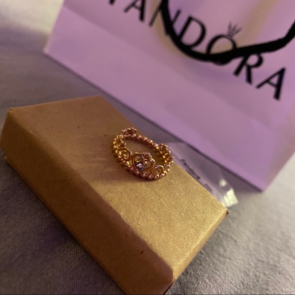 Pandora Princess Ring